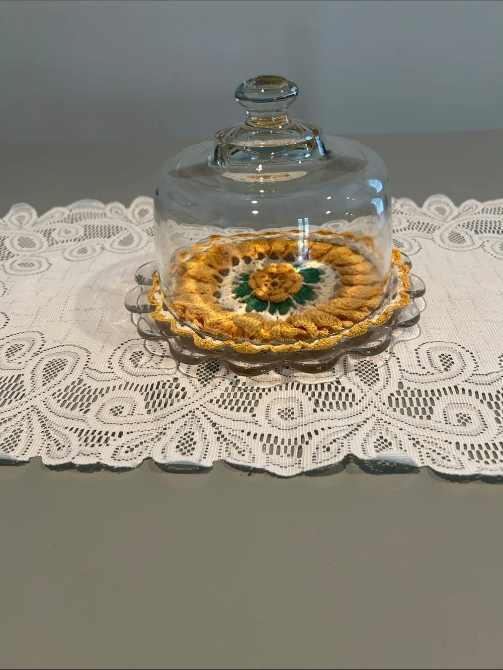 Crystal Cloche with Crystal plate with Yellow Crochet Doily H 7 in dia 8.5 in